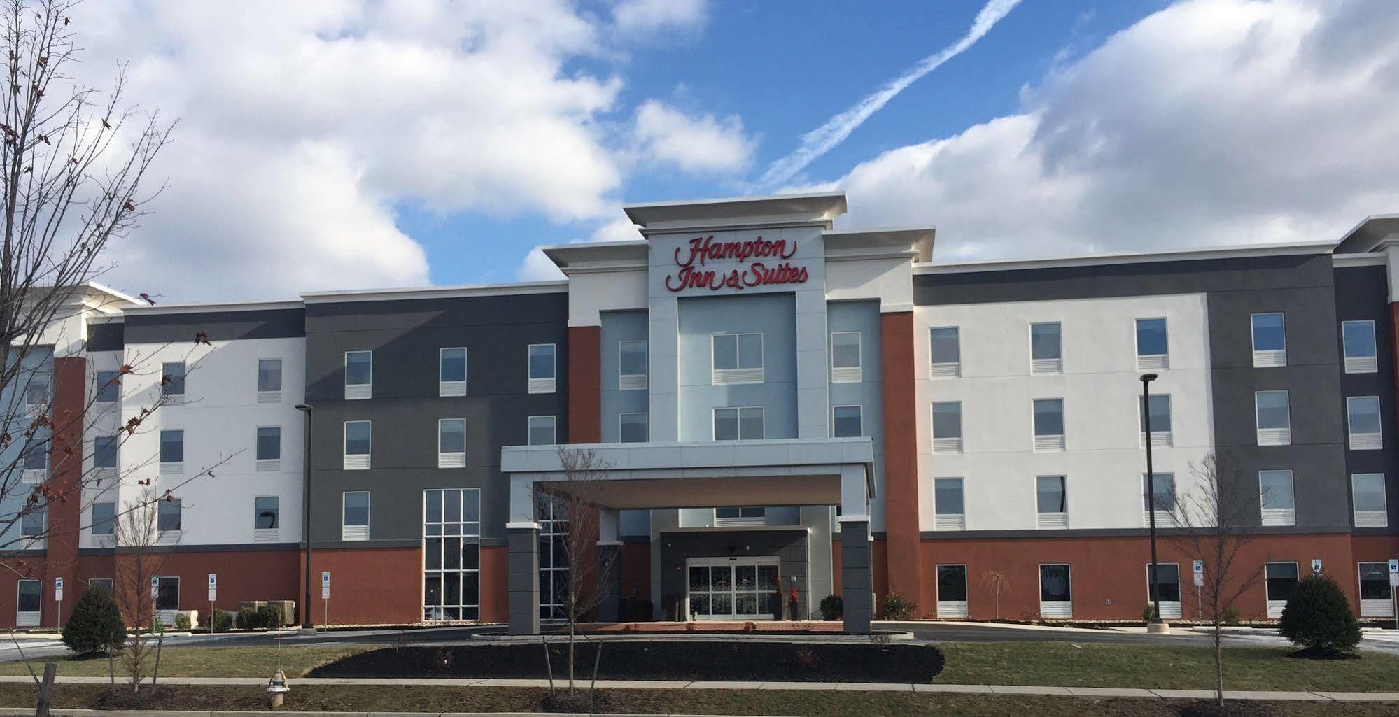 Hampton Inn & Suites Warrington Horsham Exterior foto